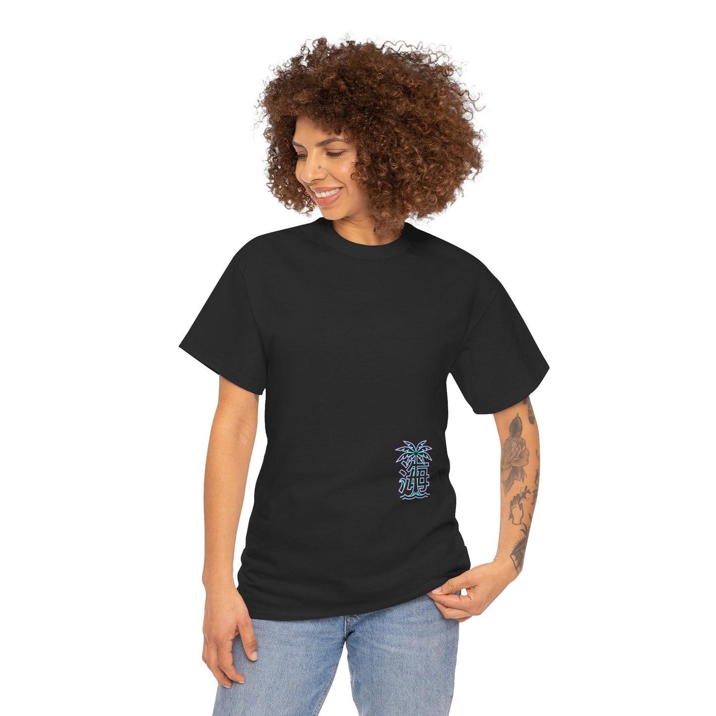 Vaporwave Japanese Surf T-Shirt — "未来の海" Retro Neon Aesthetic